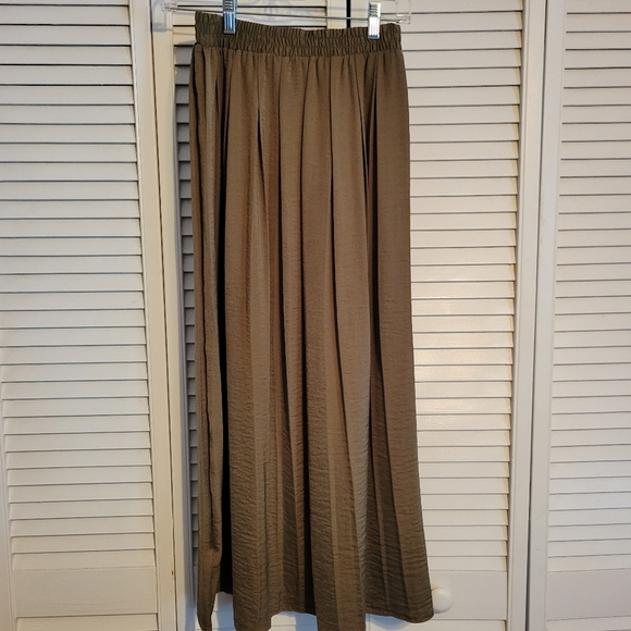 Satin Maxi Skirt - Picture 3 of 4